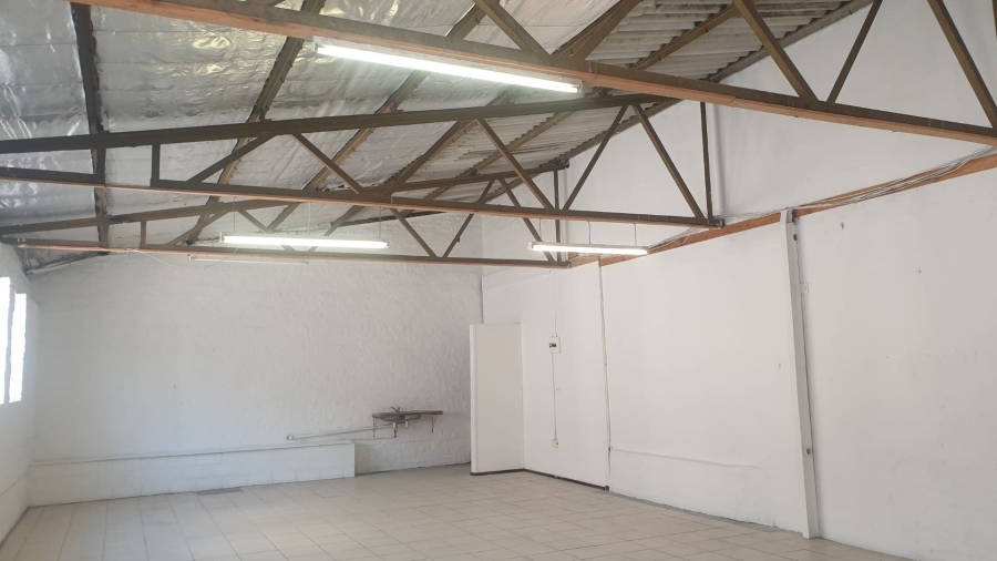 To Let Commercial Property for Rent in Salt River Western Cape